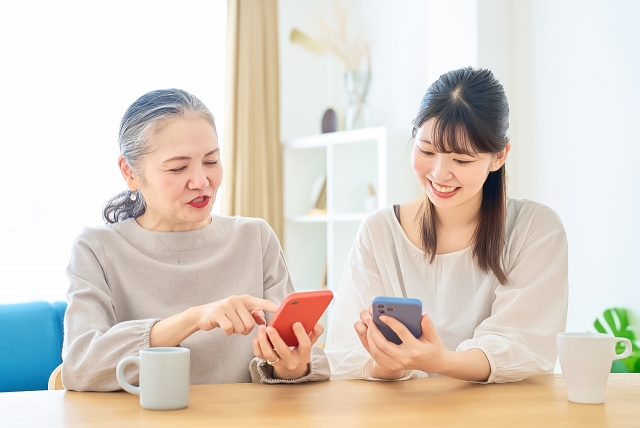 面對超高齡社會 ，妳如何因應老年人口 急增的健康挑戰 與照護轉型？